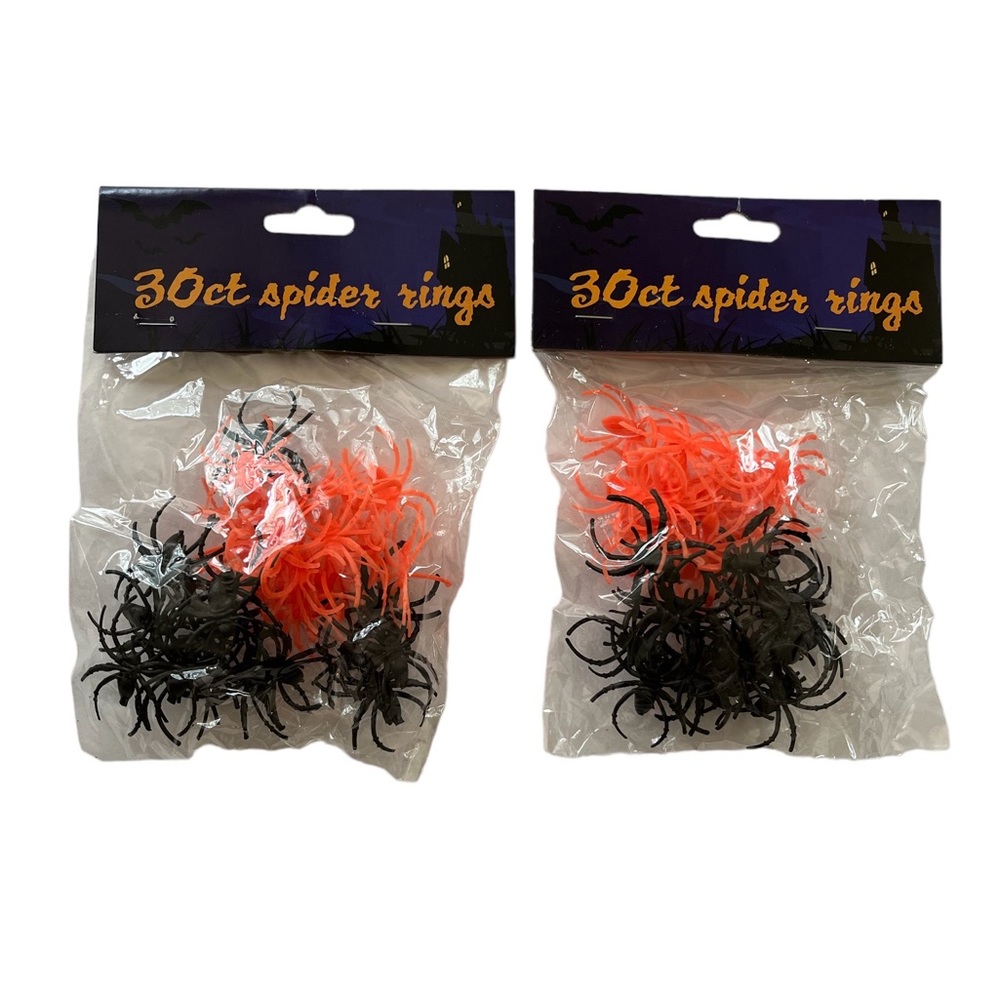 Plastic spider rings 60 count | Halloween kids party